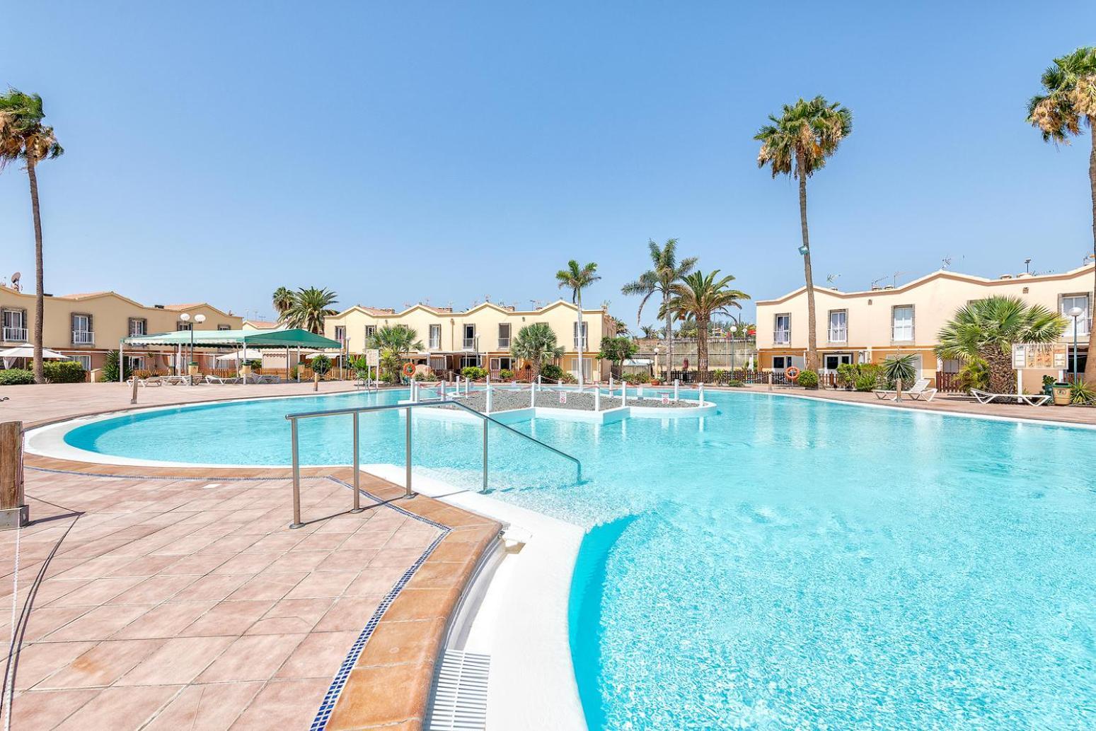 Bungalow En Maspalomas San Bartolomé Luaran gambar