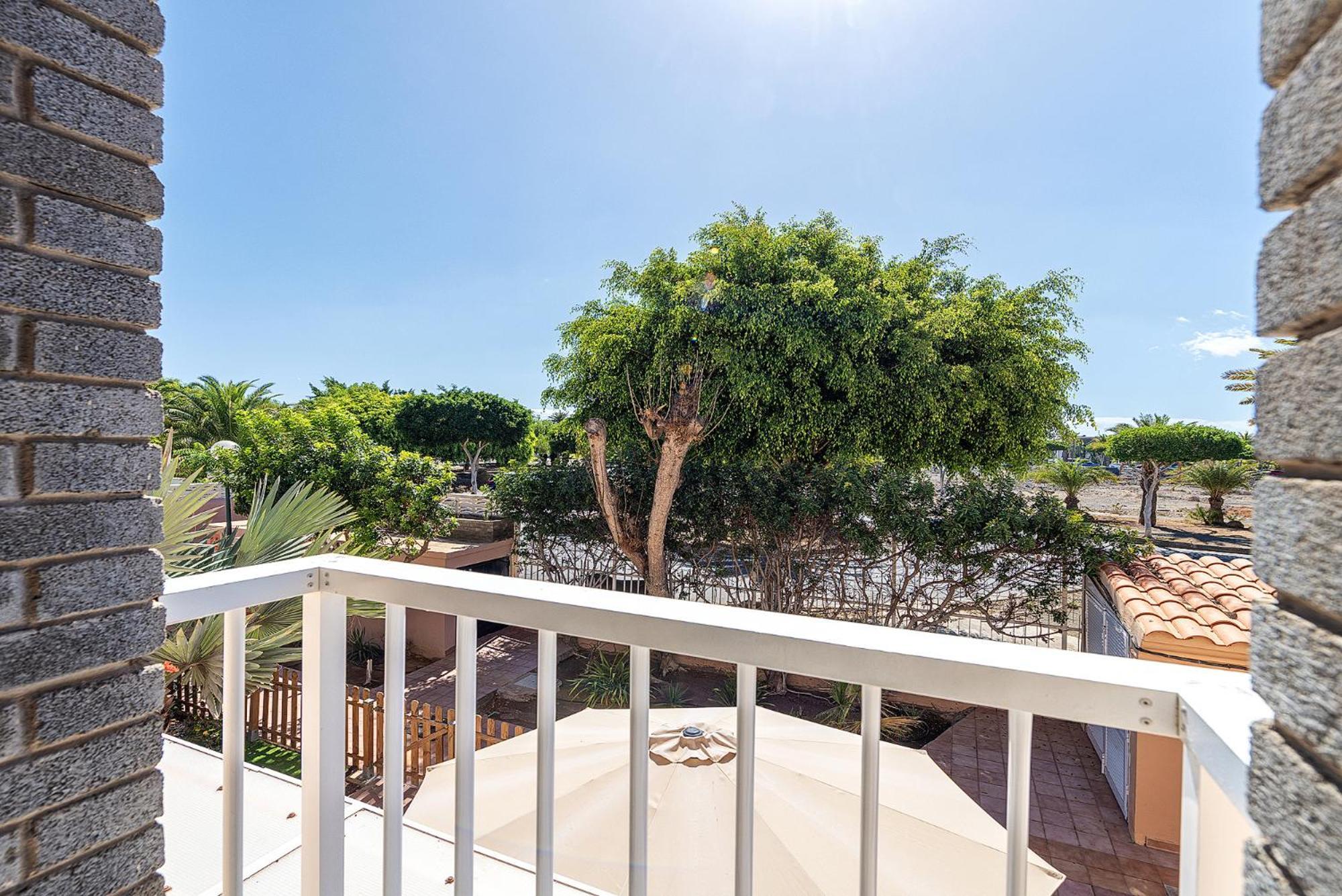 Bungalow En Maspalomas San Bartolomé Luaran gambar